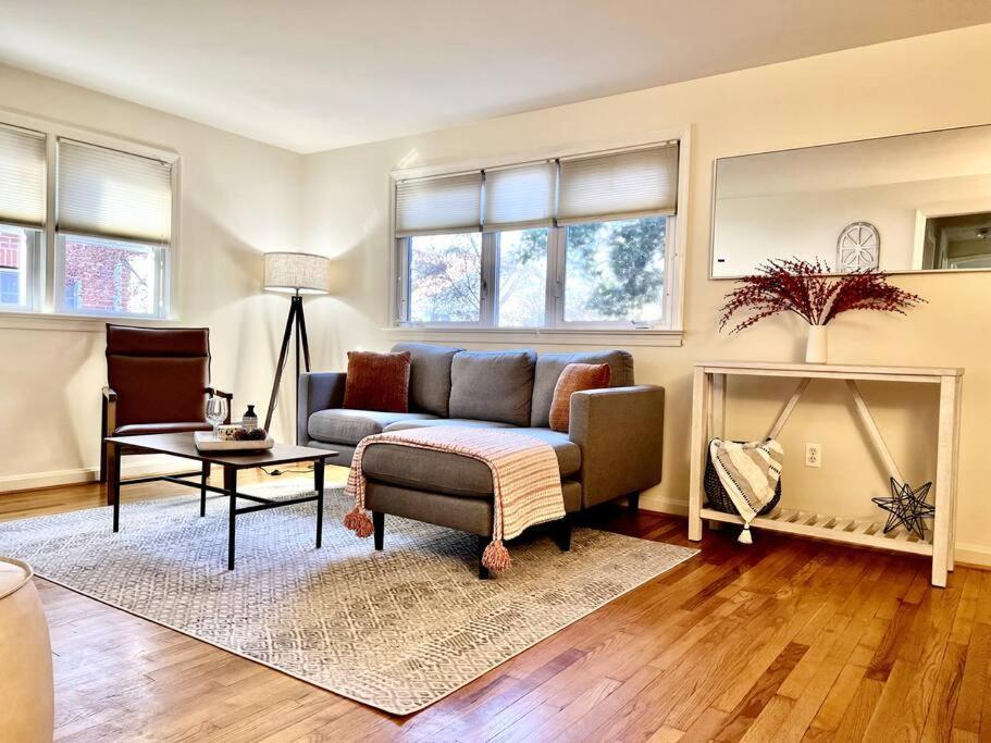 New 3 Brd Modern Urban Gateway Apartment Arlington Bagian luar foto