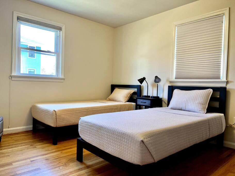 New 3 Brd Modern Urban Gateway Apartment Arlington Bagian luar foto