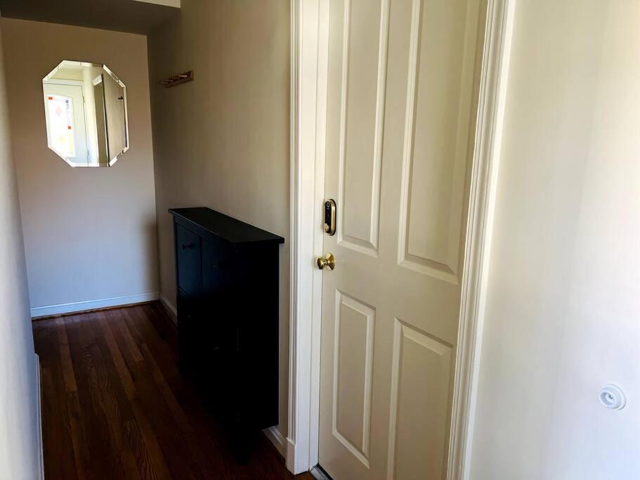 New 3 Brd Modern Urban Gateway Apartment Arlington Bagian luar foto